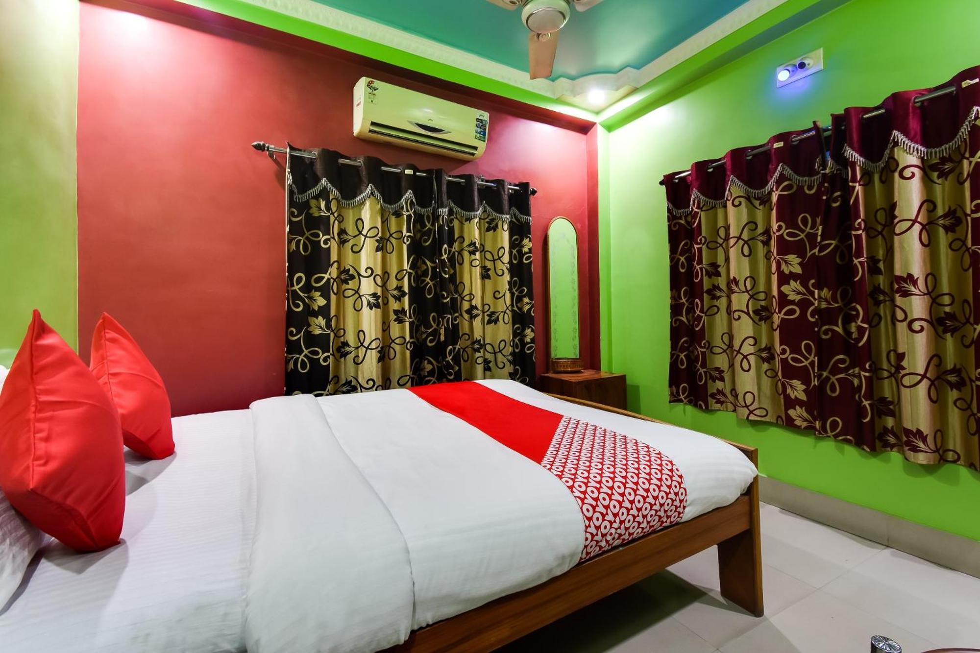 Oyo 44160 Hotel Sahana Jangipur Exterior foto