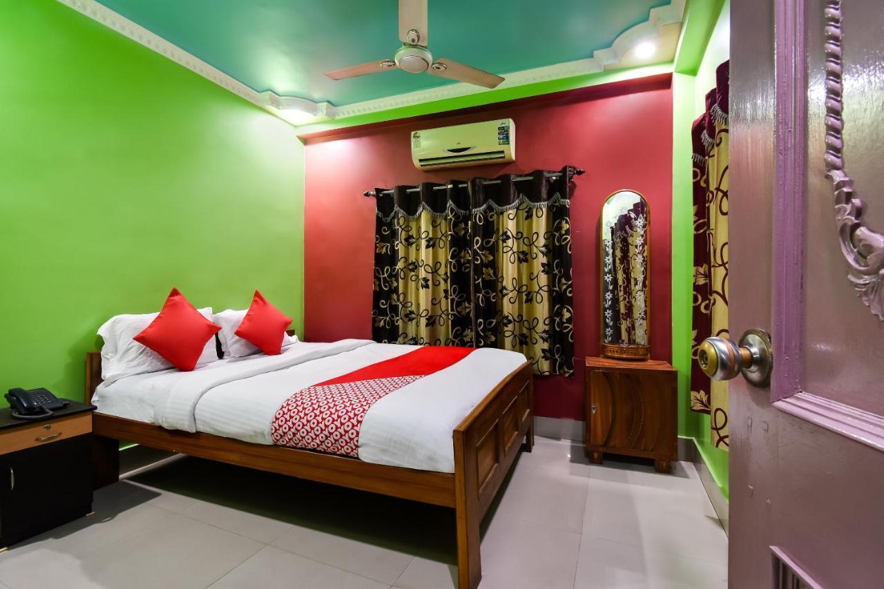 Oyo 44160 Hotel Sahana Jangipur Exterior foto