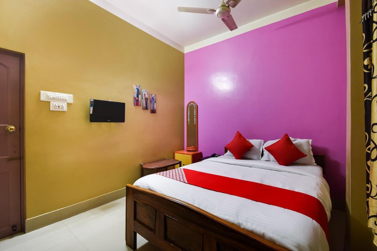 Oyo 44160 Hotel Sahana Jangipur Exterior foto